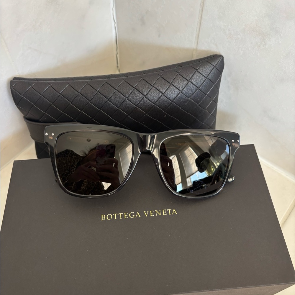 Bottega Veneta Black and Gray Sunglasses with Reflective Lenses